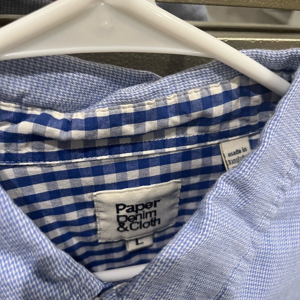 Button shirt - Picture 2 of 3